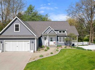 1714 Greyfeather Ln, Rochester, IN 46975
