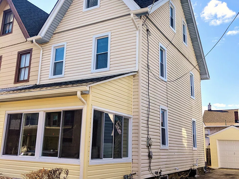 28 Prospect Ave