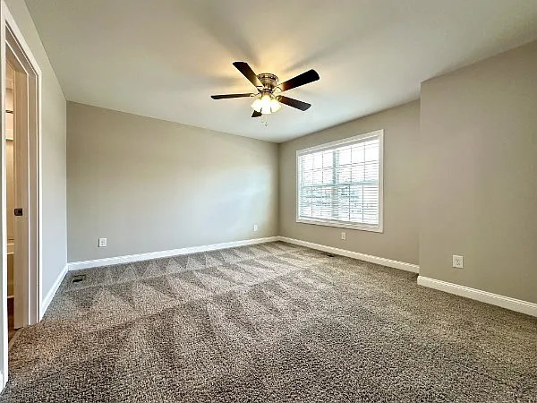 1172 Meadowhill Ln #C — Photo 16