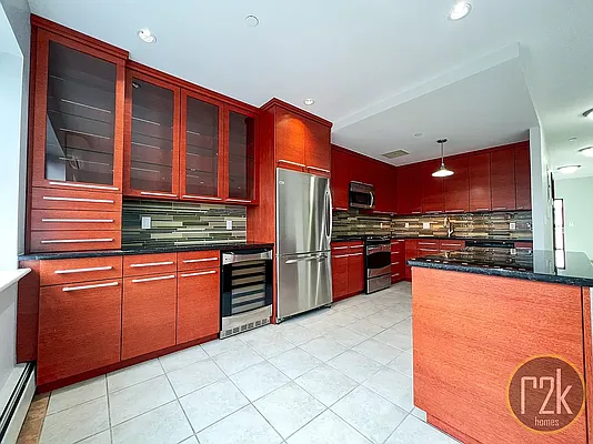 Rented by Realty 2000 Corp | media 51