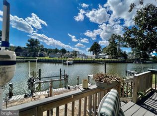 38205 Piney Point Rd, Ocean View, DE 19970