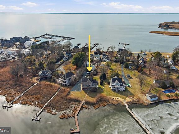 3rd image of 5979 Lawton Ave