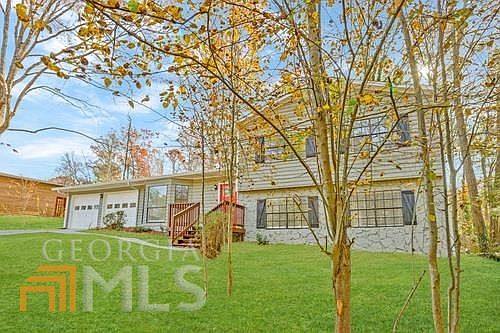 3rd image of 3188 Aspen Cir