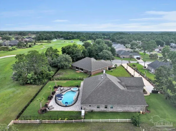 7191 Apples Way, Navarre, FL 32566