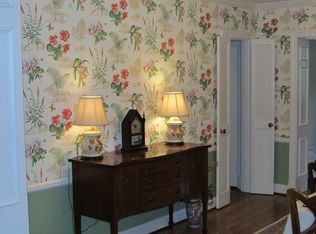 413 Rolling Ln, Rolling Fields, KY 40207