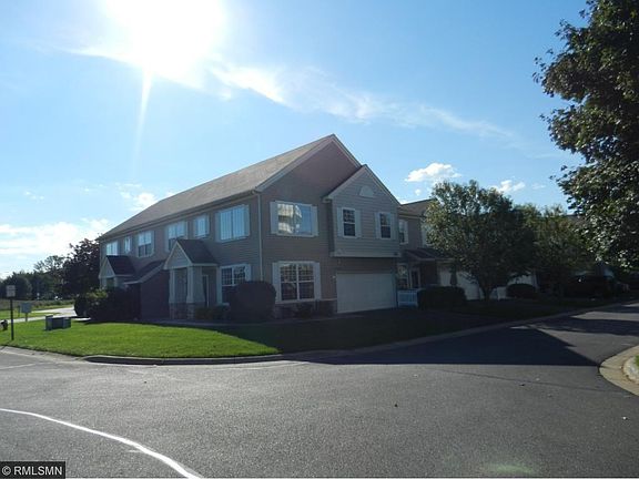 2nd image of 5300 Oriole Dr #33