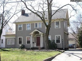 3100 Woodbury Rd, Shaker Heights, OH 44120