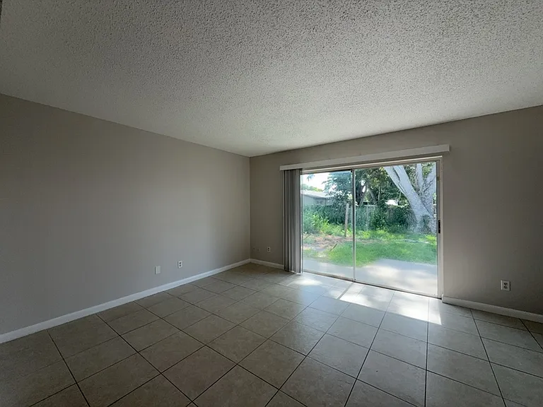 1454 Trotter Rd #1 — Photo 11
