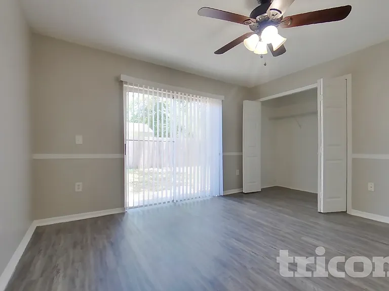353 Comfort Dr — Photo 10