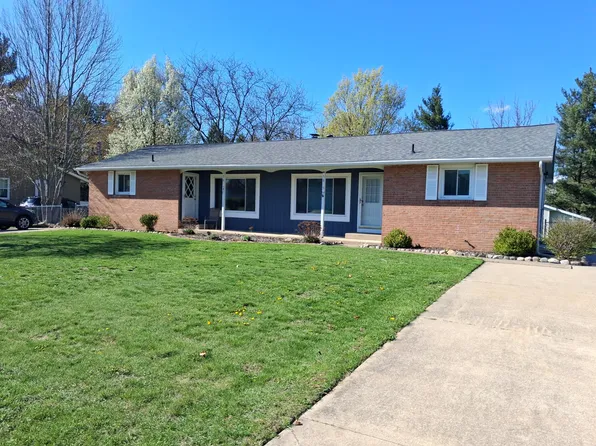 5817 Country View Dr, Allendale, MI 49401