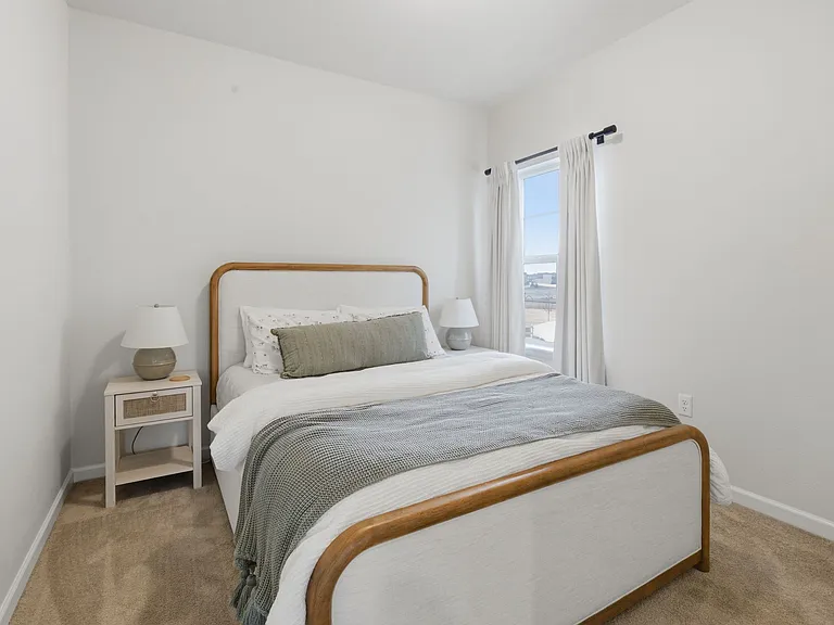 18035 Herrera Dr — Photo 18