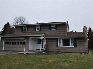 6315 Danbury Dr, Jamesville, NY 13078