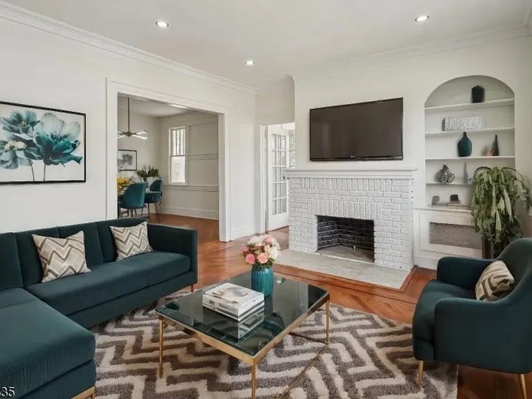 Virtually Staged Living 
Room
