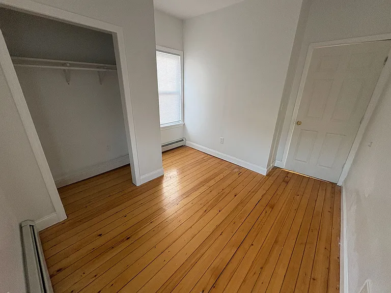 Bedroom #1