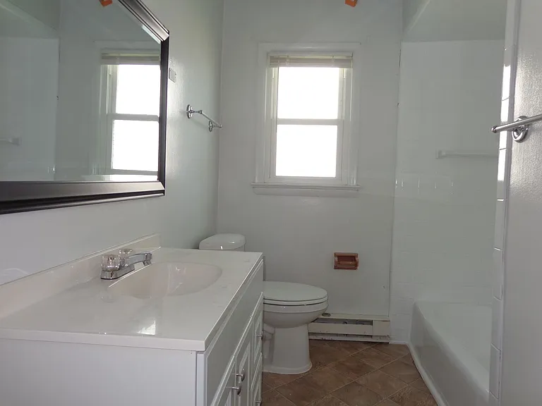 4638 Coronet Ave — Photo 11