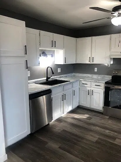 2 bed, 850 sqft, $1,150 — Photo 2