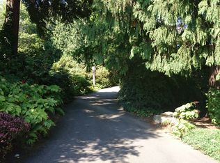 9343 Fauntleroy Way SW, Seattle, WA 98136