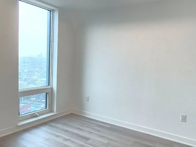 1185 Dupont St #1803 — Photo 10