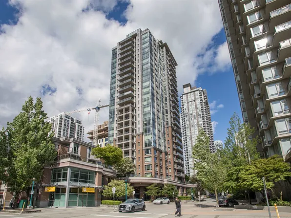 1155 The High St #702, Coquitlam, BC V3B 7W4