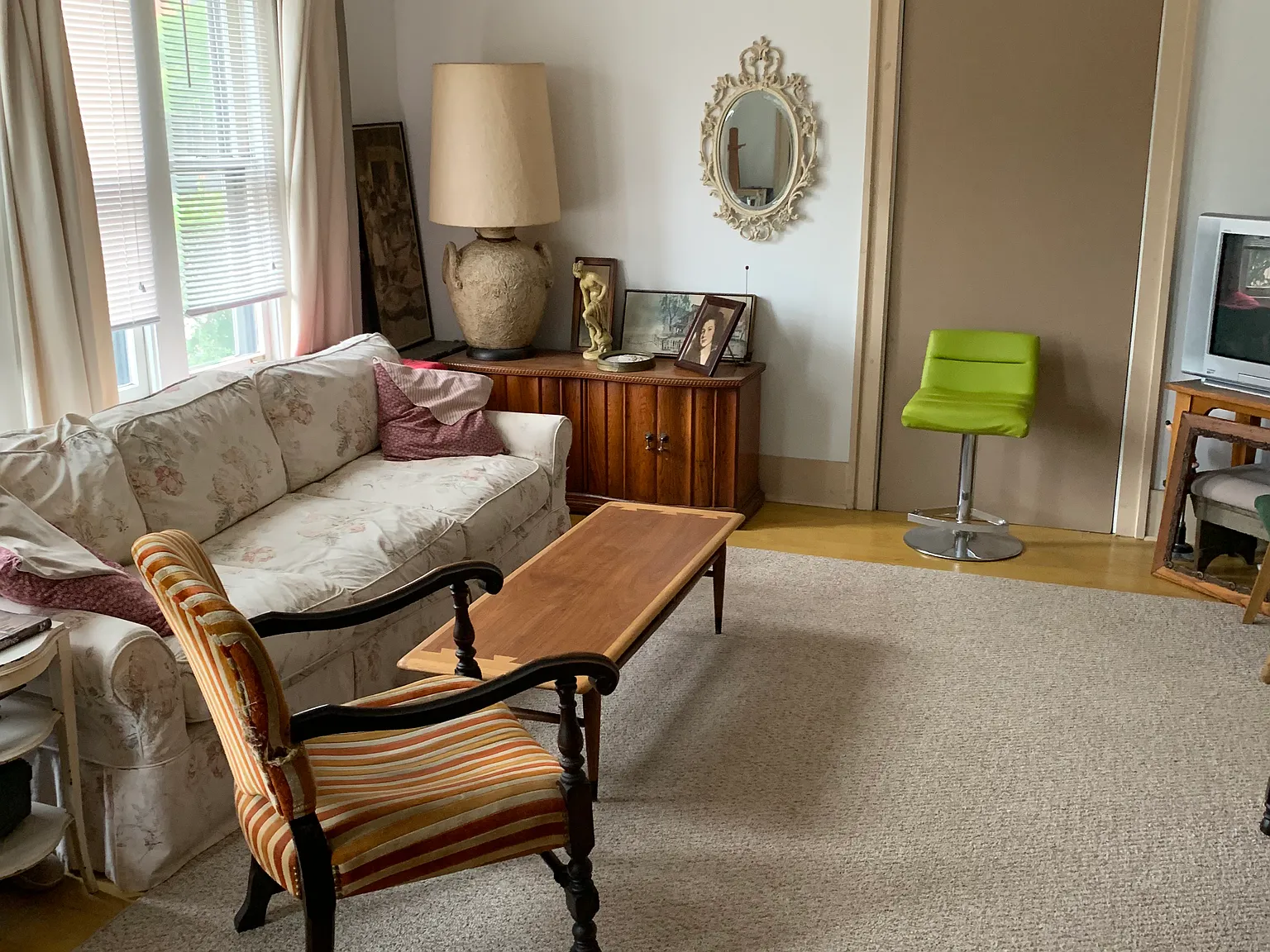 1 bed, 600 sqft, $1,100 — Photo 1