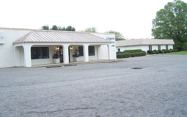 1st image of 315 Elkin Hwy