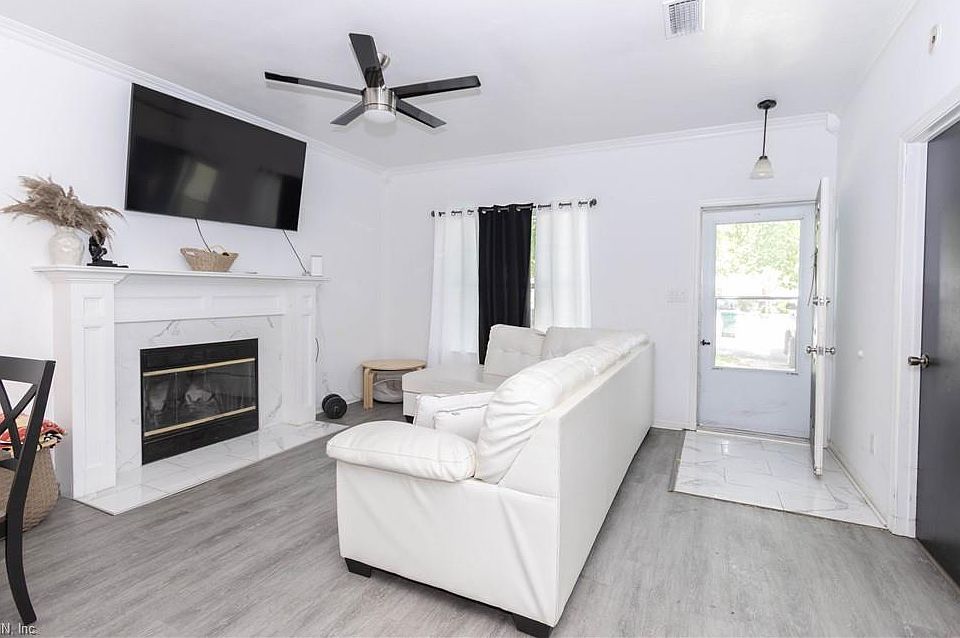 1st image of 4309 Turpin Pl