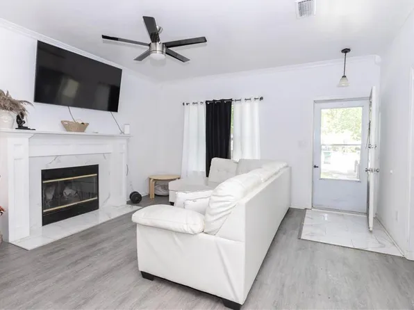 4309 Turpin Pl, Newport News, VA 23602