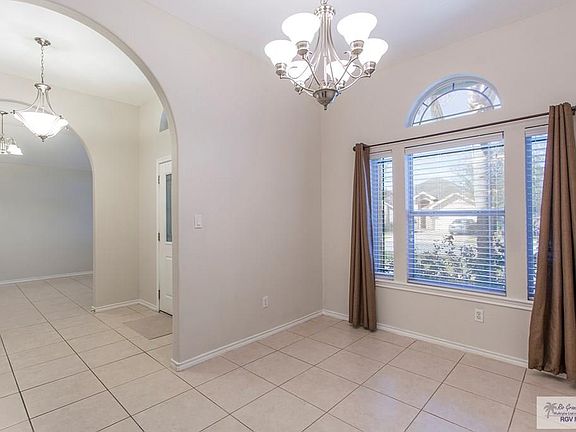 4th image of 3016 Basque Dr