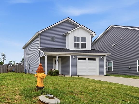 3rd image of 128 Quarry Ridge Rd