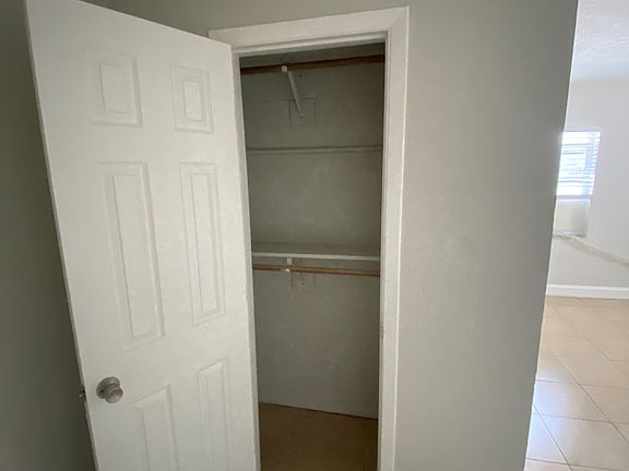 2nd image of 605 N Federal Hwy #8