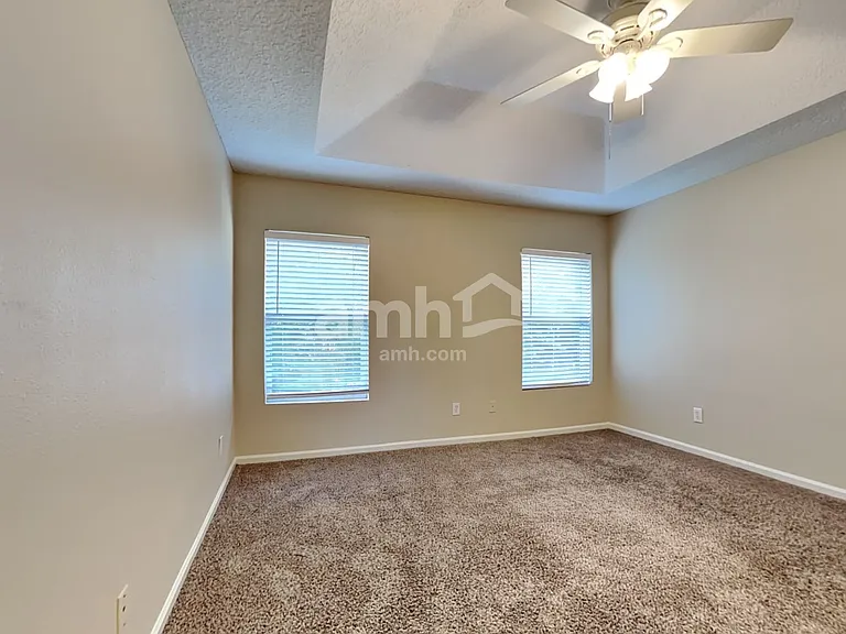 525 Juniper Spring Ct — Photo 8