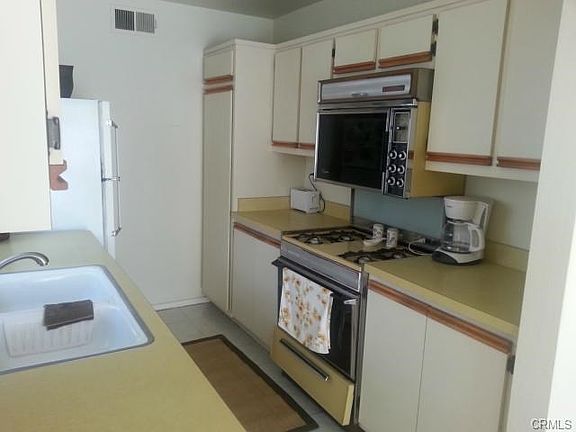 3rd image of 23412 Western Ave Unit D