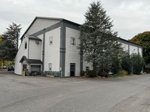 121 David St #204