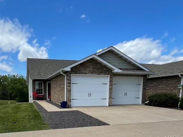 7 Chester Rd, Hannibal, MO 63401