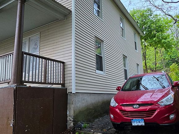 2nd image of 11 Cossett Street