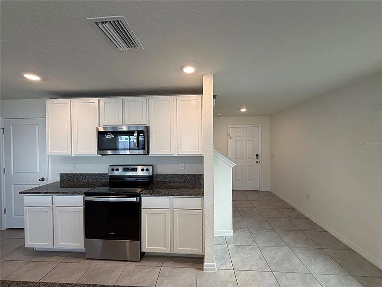 12072 Downy Birch Dr — Photo 2