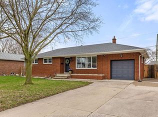 Riverside, Windsor, ON N8S 2Y7