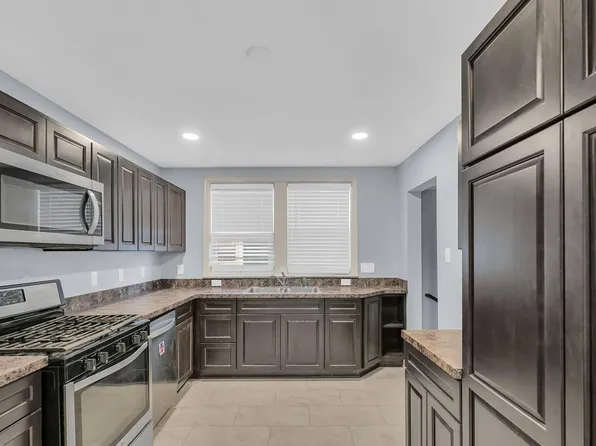 1528 Thurston AVENUE, Racine, WI 53405