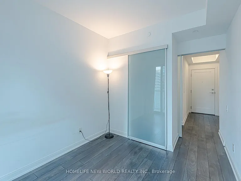 50 Charles St E #903 — Photo 38