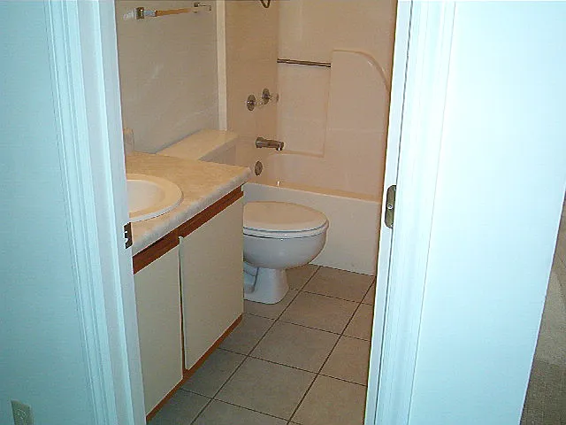 26 8th St #9 — Photo 10