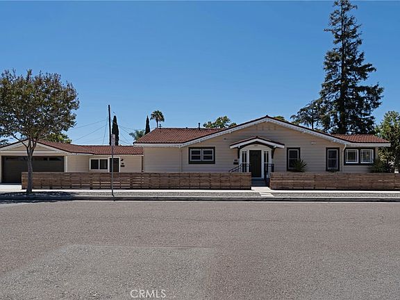 5th image of 1104 W Palm Ave