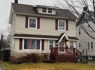 5463 Clement Ave, Maple Heights, OH 44137