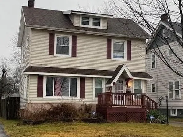 5463 Clement Ave, Maple Heights, OH 44137