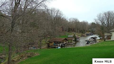 2nd image of 545 Lakeview Heights Dr