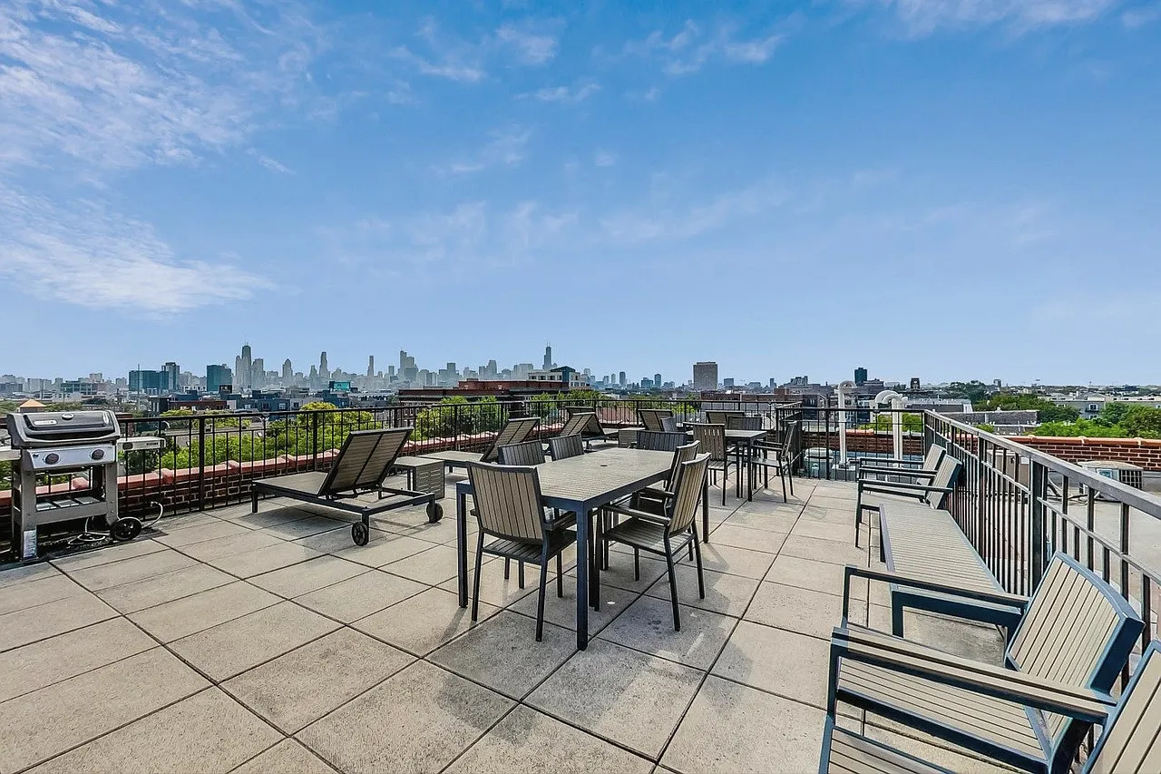 2 bed, 950 sqft, $3,495 — Photo 4