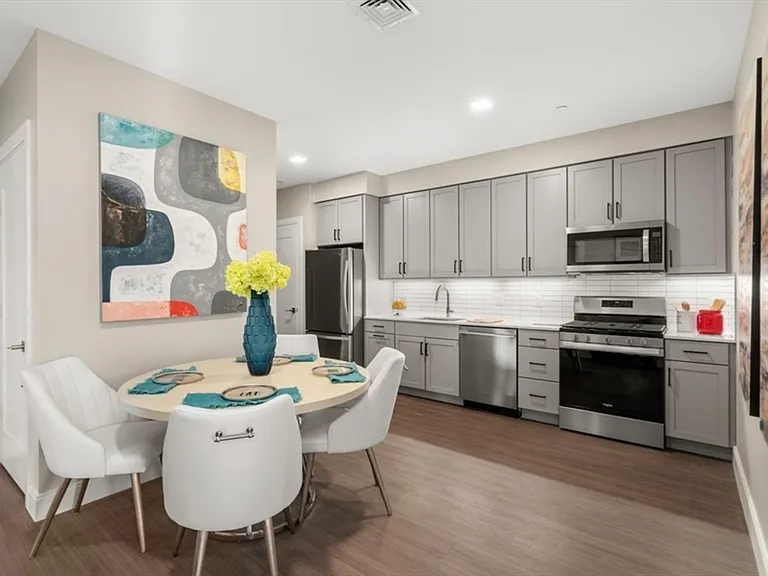 11 Walley St #103 — Photo 1