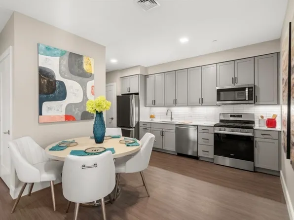 11 Walley St #103, Boston, MA 02128