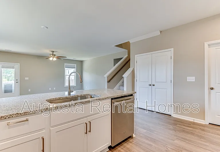 390 Tupelo Pass — Photo 11