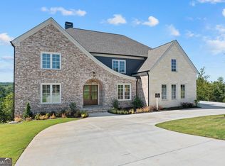 5753 Brendlynn Dr, Suwanee, GA 30024