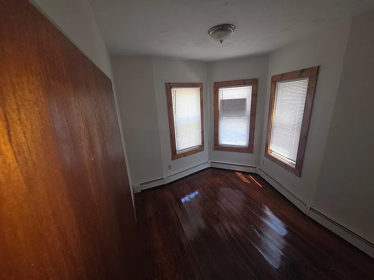 146 Arnold St #2 — Photo 12